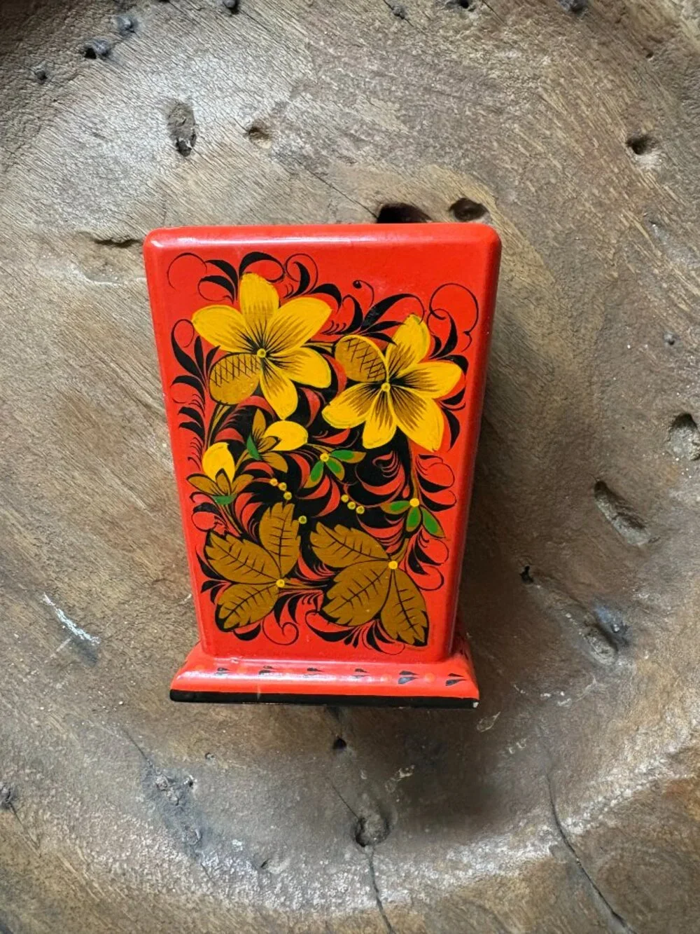 Russian folk art khokhloma handpainted small vessel pen/pencil cup? READ